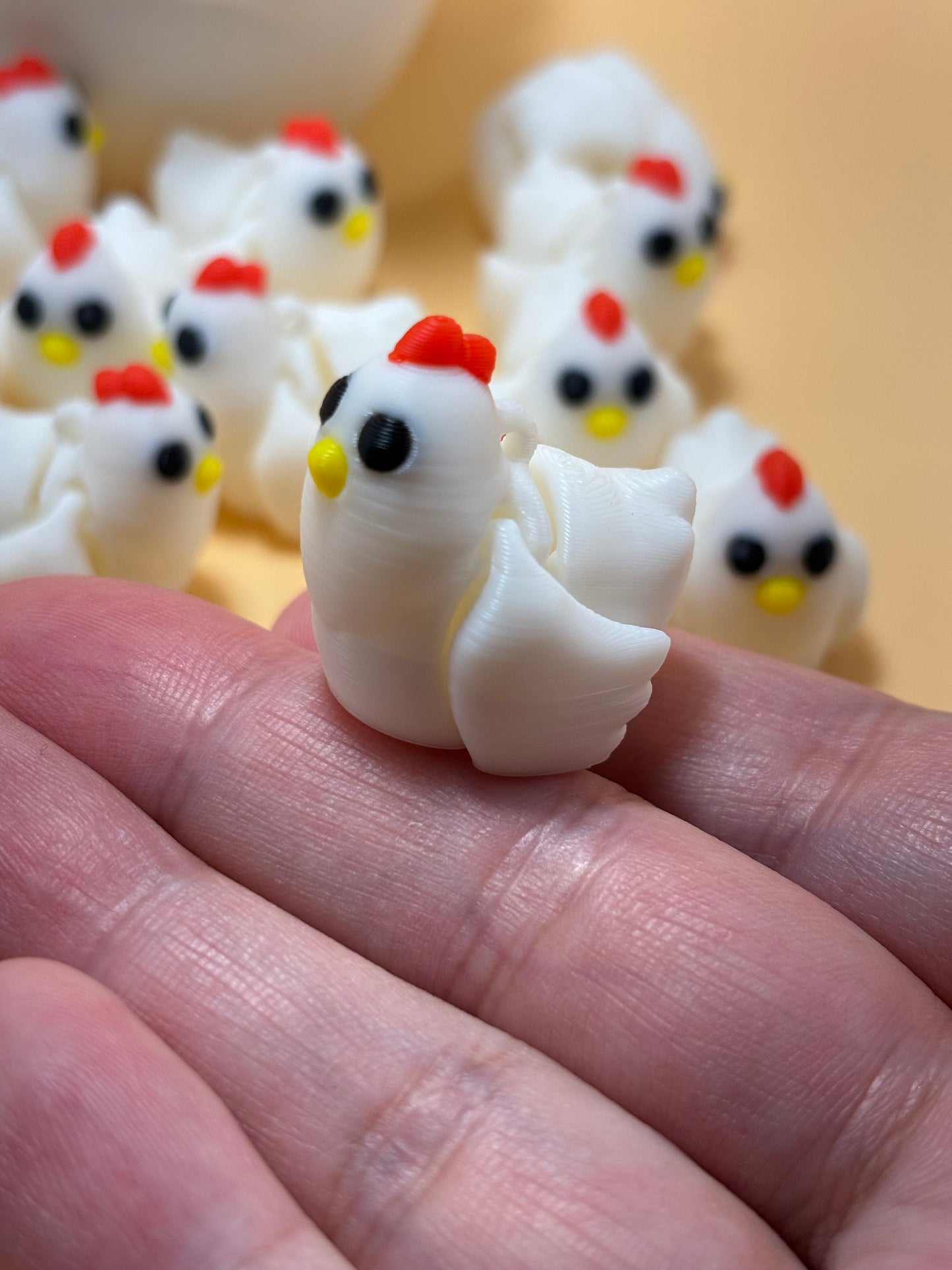 Cute Mini Chicken Fidget-Keychainable|Stocking Stuffer|Party Favor|Trick or Treat|Stress Relief Sensory Toy|Holiday Gift for Kids|Teen|Adult