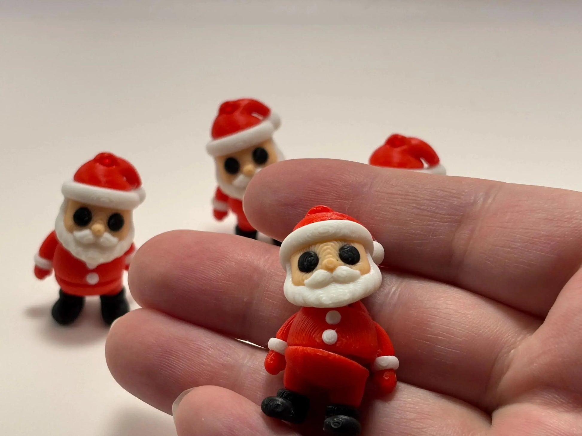 Christmas Surprise Mystery Egg – Holiday-Themed Mini Toys SoulForge3D